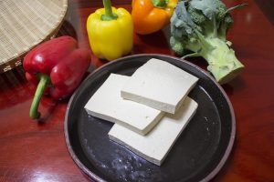 Read more about the article Nori Ginger Tofu Scramble